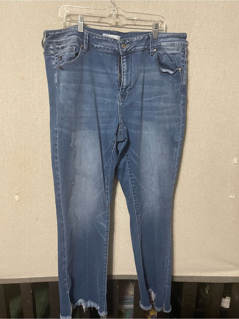 KanCan Mid-Blue Washed Jeans